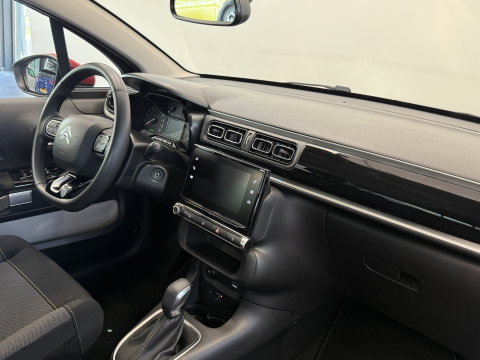 Citroën C3 1.2 PureTech S&S Shine Carplay PDC Climate control
