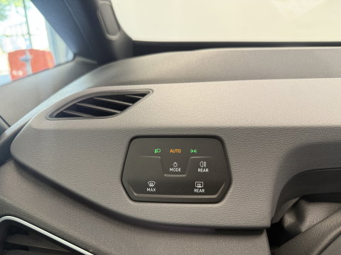 Volkswagen ID.3 Pro 58 kWh Navigatie 19 Inch PDC 24 Maanden garantie* (Vraag naar de voorwaarden)
