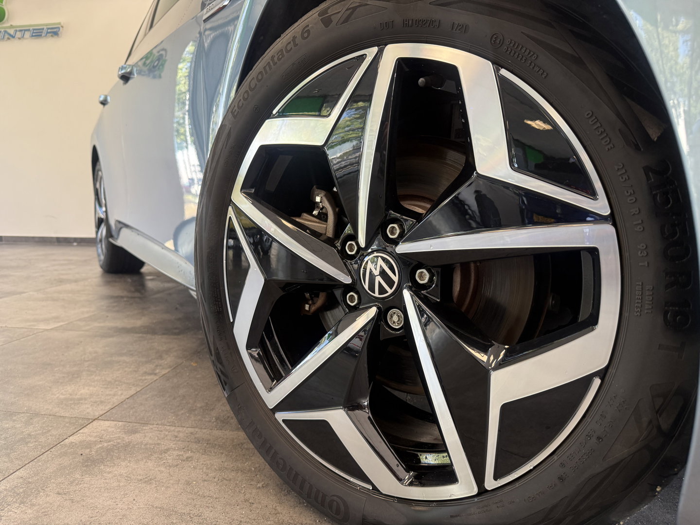 Volkswagen ID.3 Pro 58 kWh Navigatie 19 Inch PDC 24 Maanden garantie* (Vraag naar de voorwaarden)