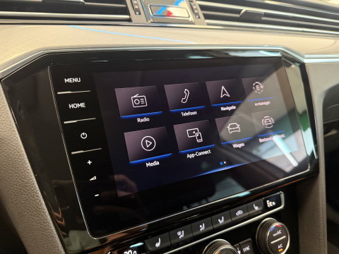 Volkswagen Passat Variant 1.4 TSI PHEV GTE Business Stand kachel Trekhaak webklapbaar Stuurwielverwarming 24 Maanden garantie* (Vraag naar de voorwaarden)