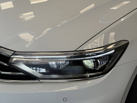 Volkswagen Passat Variant 1.4 TSI PHEV GTE Business Stand kachel Trekhaak webklapbaar Stuurwielverwarming 24 Maanden garantie* (Vraag naar de voorwaarden)