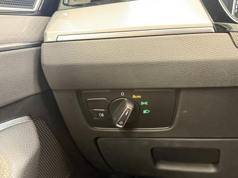 Volkswagen Passat Variant 1.4 TSI PHEV GTE Business Stand kachel Trekhaak webklapbaar Stuurwielverwarming 24 Maanden garantie* (Vraag naar de voorwaarden)