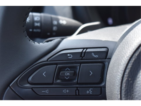 Toyota Aygo X 1.0 VVT-i S-CVT JBL Bi-Tone Jasmine SIlver | NL-Auto | Camera | Keyless | Carplay | Nav | DAB | Adapt.CC | Full LED | Fab.garantie