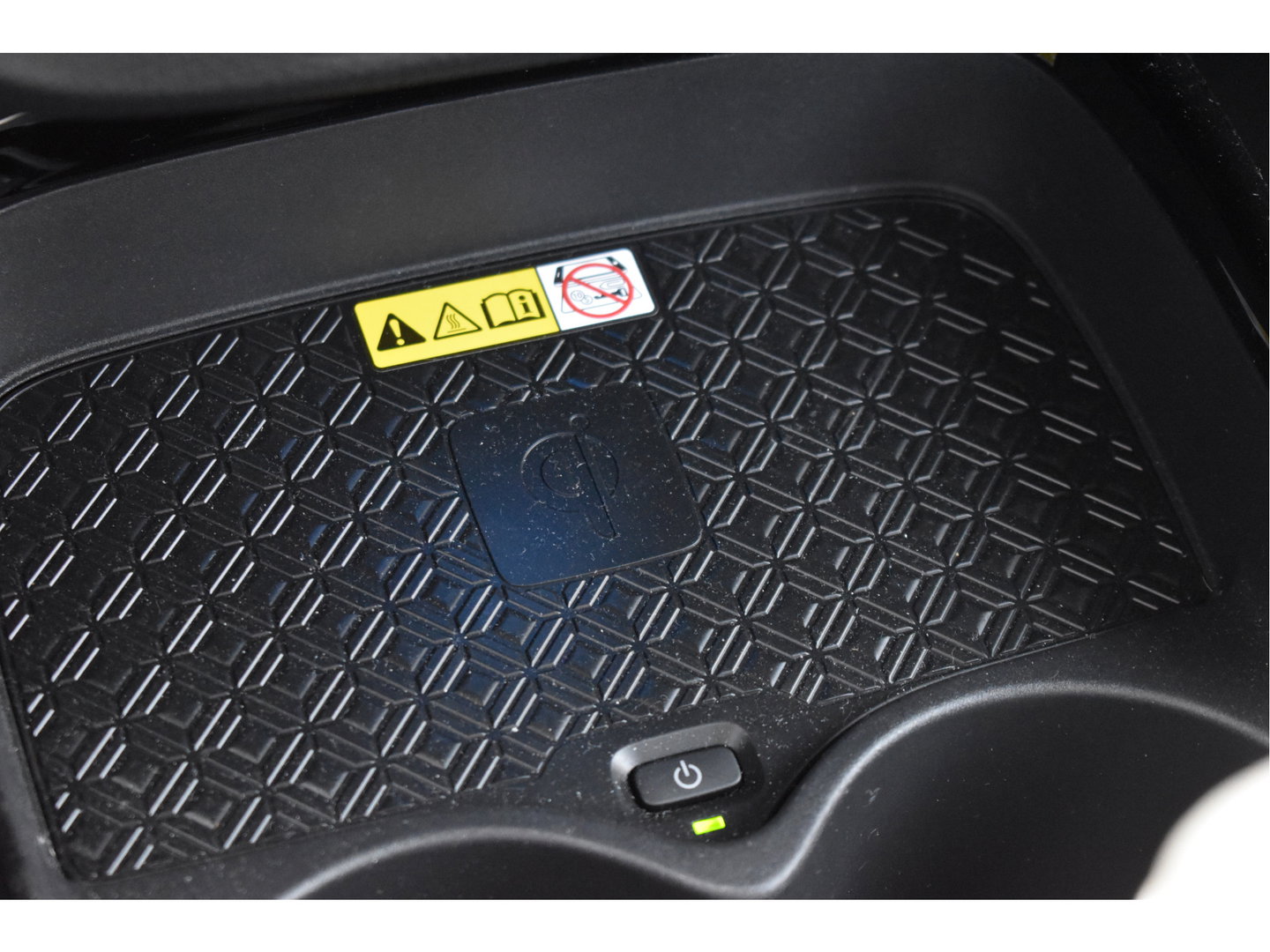 Toyota Aygo X 1.0 VVT-i S-CVT JBL Bi-Tone Jasmine SIlver | NL-Auto | Camera | Keyless | Carplay | Nav | DAB | Adapt.CC | Full LED | Fab.garantie