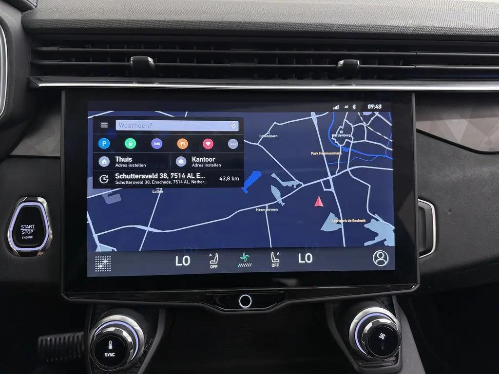 Lynk & Co 01 1.5 Plug-in Pano Sfeer. CarPlay 360° Trekh.