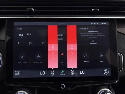 Lynk & Co 01 1.5 Plug-in Pano Sfeer. CarPlay 360° Trekh.