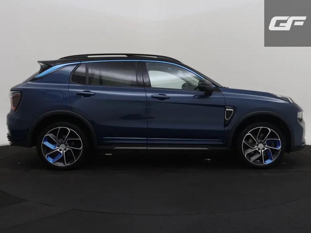 Lynk & Co 01 1.5 Plug-in Pano Sfeer. CarPlay 360° Trekh.