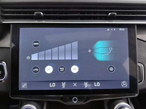 Lynk & Co 01 1.5 Plug-in Pano Sfeer. CarPlay 360° Trekh.