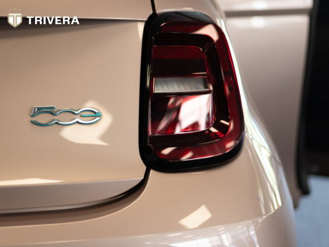 Fiat 500 3+1 Nouvelle 42kWh l SoH 94% l BTW auto l Carplay l SKYDOME l LMV l BTW auto l 410km actieradius l ALS NIEUW