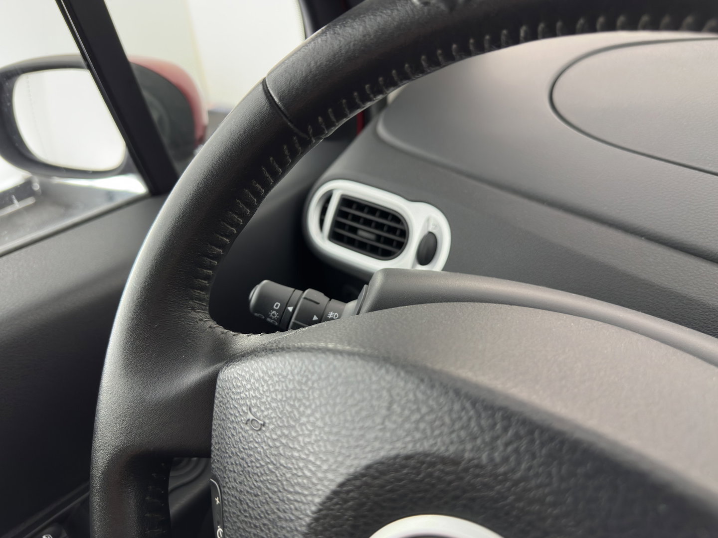 Renault Modus 1.4-16V Dynamique *AUTOMATSCHE AIRCO | CRUISE | COMFORTS-SEATS | RADIO-CD TOWBAR | 15INCH*