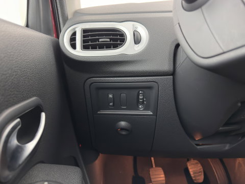 Renault Modus 1.4-16V Dynamique *AUTOMATSCHE AIRCO | CRUISE | COMFORTS-SEATS | RADIO-CD TOWBAR | 15INCH*