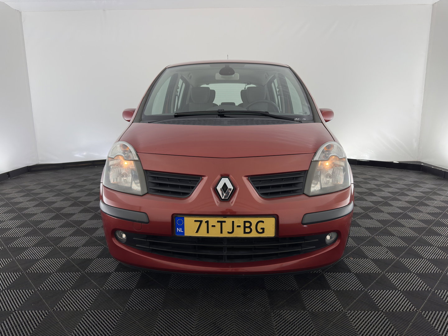 Renault Modus 1.4-16V Dynamique *AUTOMATSCHE AIRCO | CRUISE | COMFORTS-SEATS | RADIO-CD TOWBAR | 15INCH*