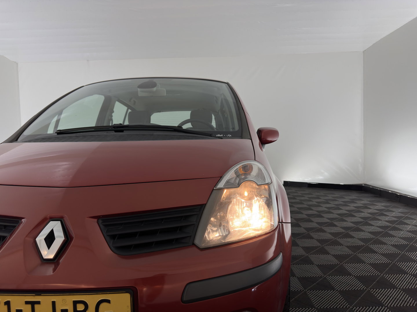 Renault Modus 1.4-16V Dynamique *AUTOMATSCHE AIRCO | CRUISE | COMFORTS-SEATS | RADIO-CD TOWBAR | 15INCH*