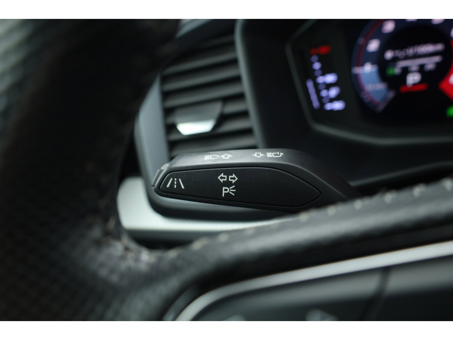 Audi A1 Sportback 30 TFSI Pro Line S | Dig. Cockpit | Cruise Contr. | Apple CarPlay & Android Auto | Stoelverw. | All Season | 17''