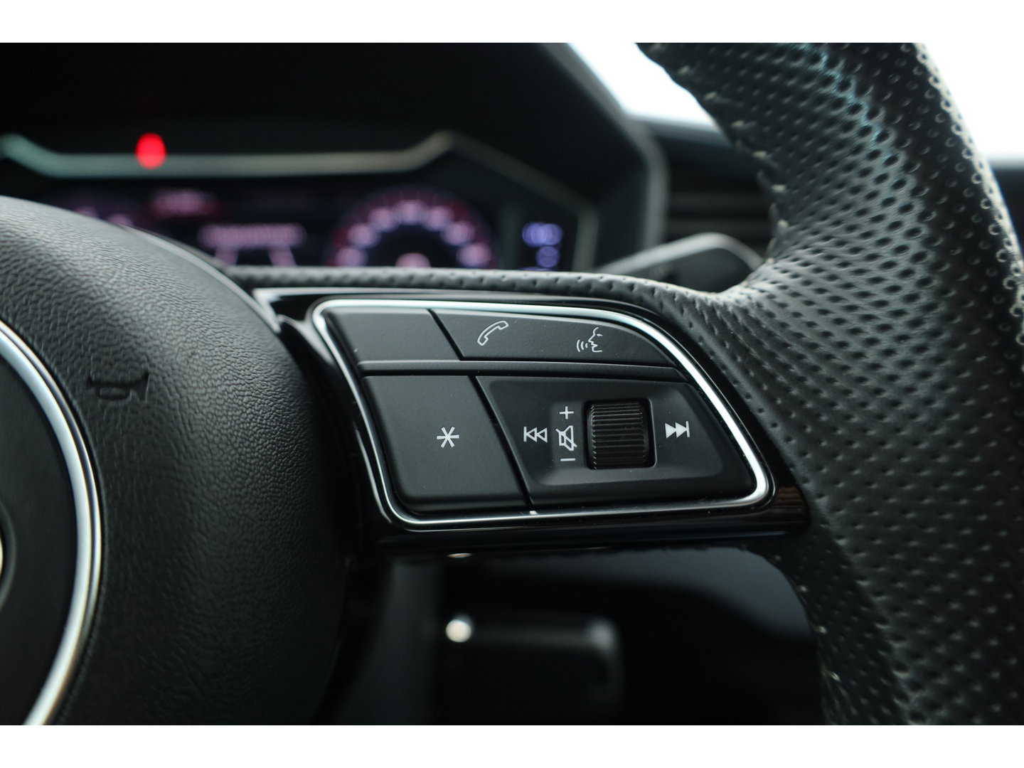 Audi A1 Sportback 30 TFSI Pro Line S | Dig. Cockpit | Cruise Contr. | Apple CarPlay & Android Auto | Stoelverw. | All Season | 17''
