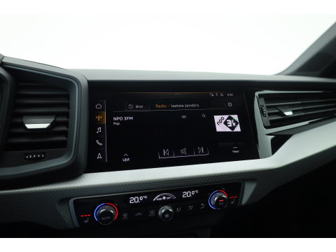 Audi A1 Sportback 30 TFSI Pro Line S | Dig. Cockpit | Cruise Contr. | Apple CarPlay & Android Auto | Stoelverw. | All Season | 17''