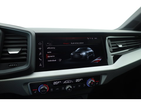 Audi A1 Sportback 30 TFSI Pro Line S | Dig. Cockpit | Cruise Contr. | Apple CarPlay & Android Auto | Stoelverw. | All Season | 17''