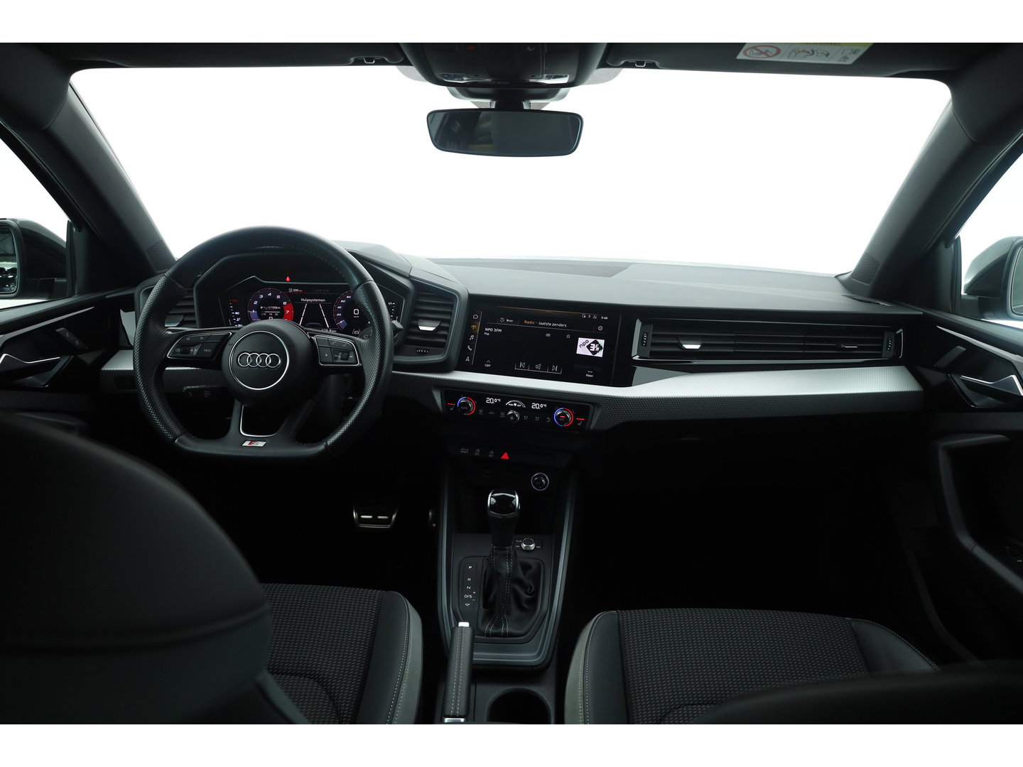 Audi A1 Sportback 30 TFSI Pro Line S | Dig. Cockpit | Cruise Contr. | Apple CarPlay & Android Auto | Stoelverw. | All Season | 17''