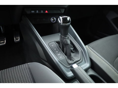 Audi A1 Sportback 30 TFSI Pro Line S | Dig. Cockpit | Cruise Contr. | Apple CarPlay & Android Auto | Stoelverw. | All Season | 17''