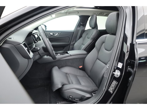 Volvo V60 2.0 T6 Plug-in hybrid AWD Plus Bright | Pano-dak | Head-up | Harman & Kardon | 360 camera | 4x stoel+ stuurverw. |