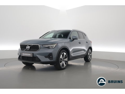 Volvo XC40 1.5 T5 Plug-in hybrid Core Bright | Prijs rijklaar | Facelift | Adaptieve Cruise | Dodehoek (Blis ) Camera | Stoel + stuurverwarming |