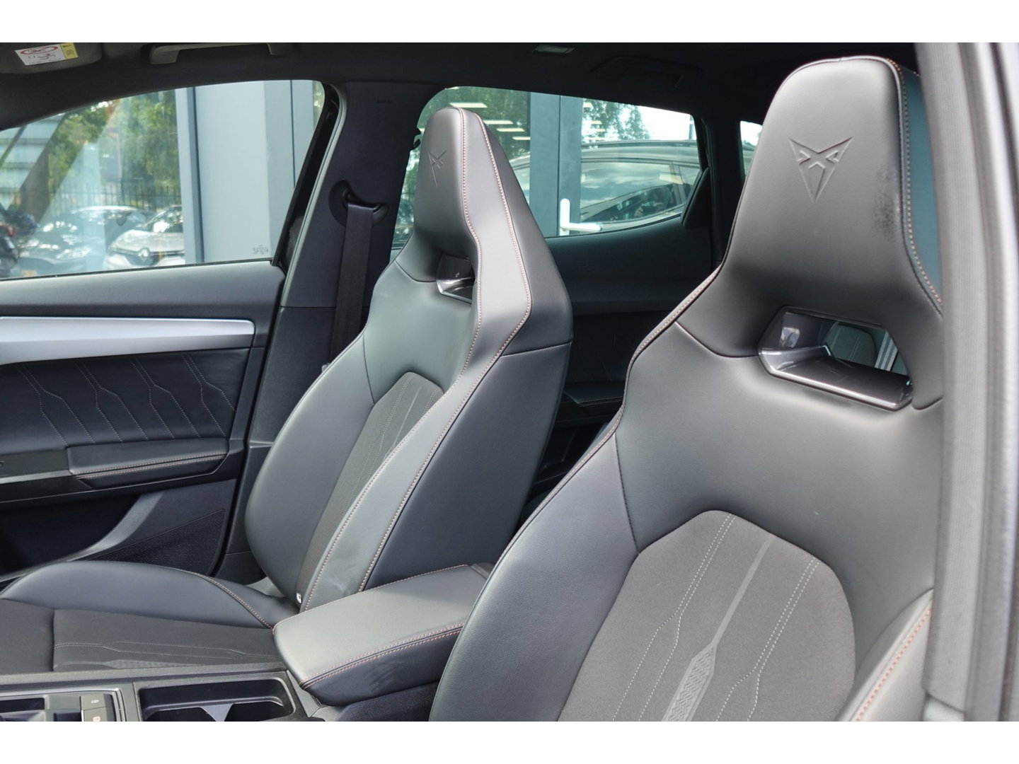 CUPRA Formentor 1.4 e-Hybrid VZ Performance PANO KEYLESS CAM