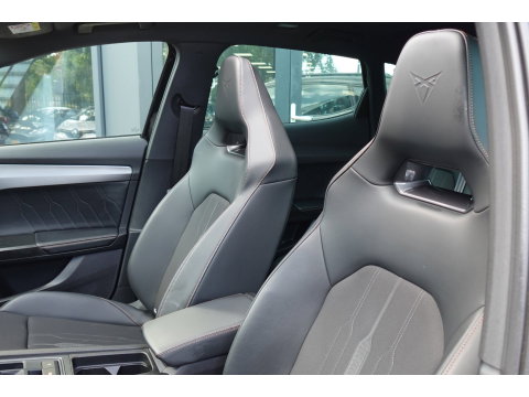 CUPRA Formentor 1.4 e-Hybrid VZ Performance PANO KEYLESS CAM