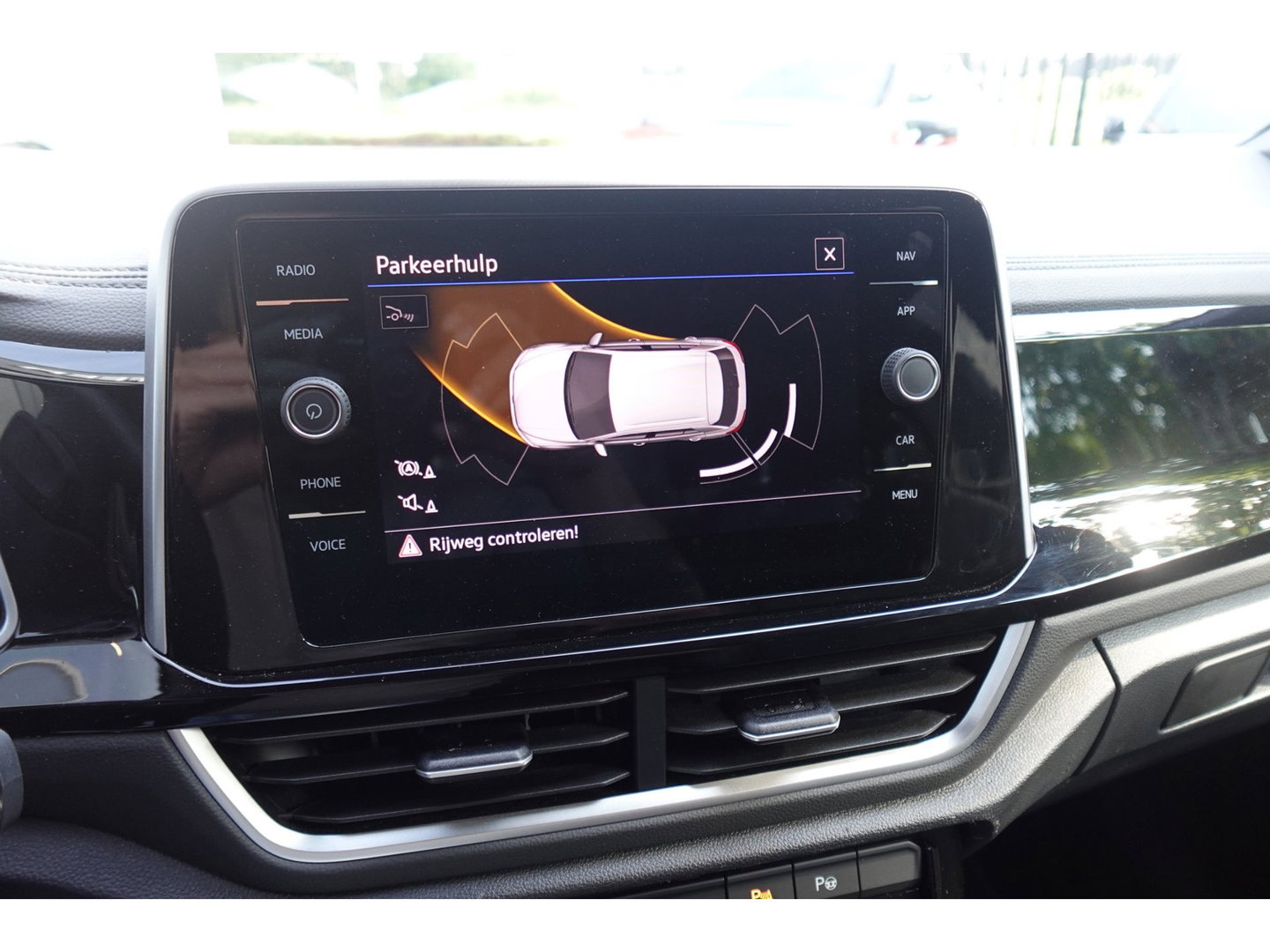Volkswagen T-Roc 1.5 TSI R-Line Edition CAM PDC ACC