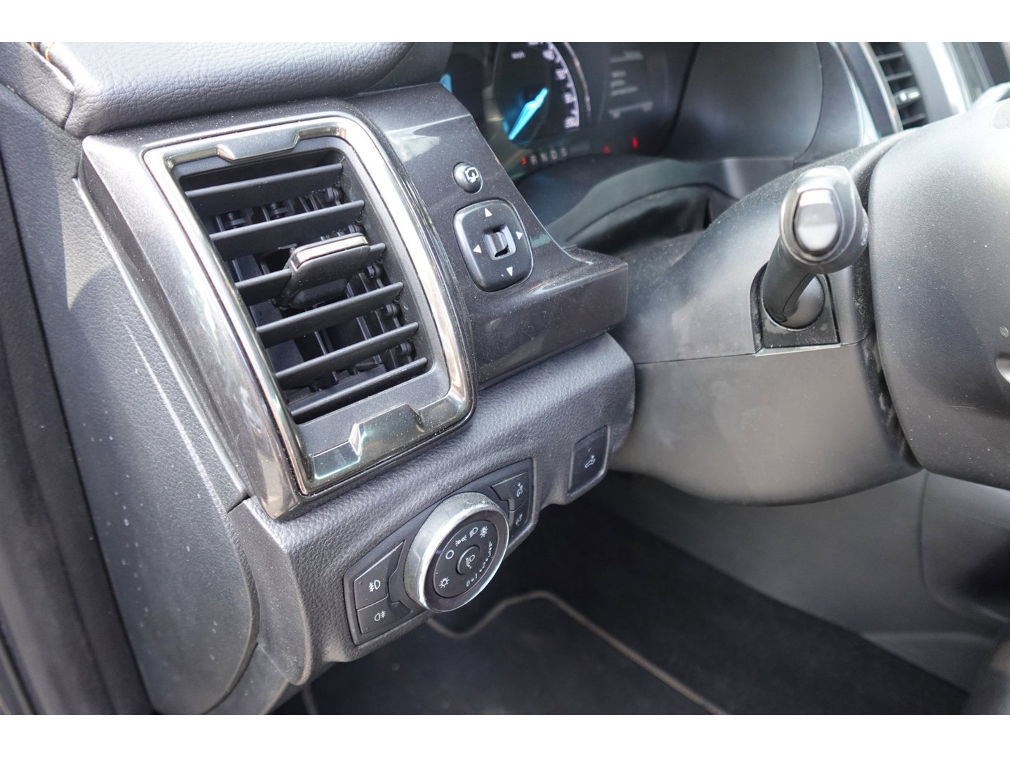 Ford Ranger 2.0 TDCI CAM PDC KEYLESS