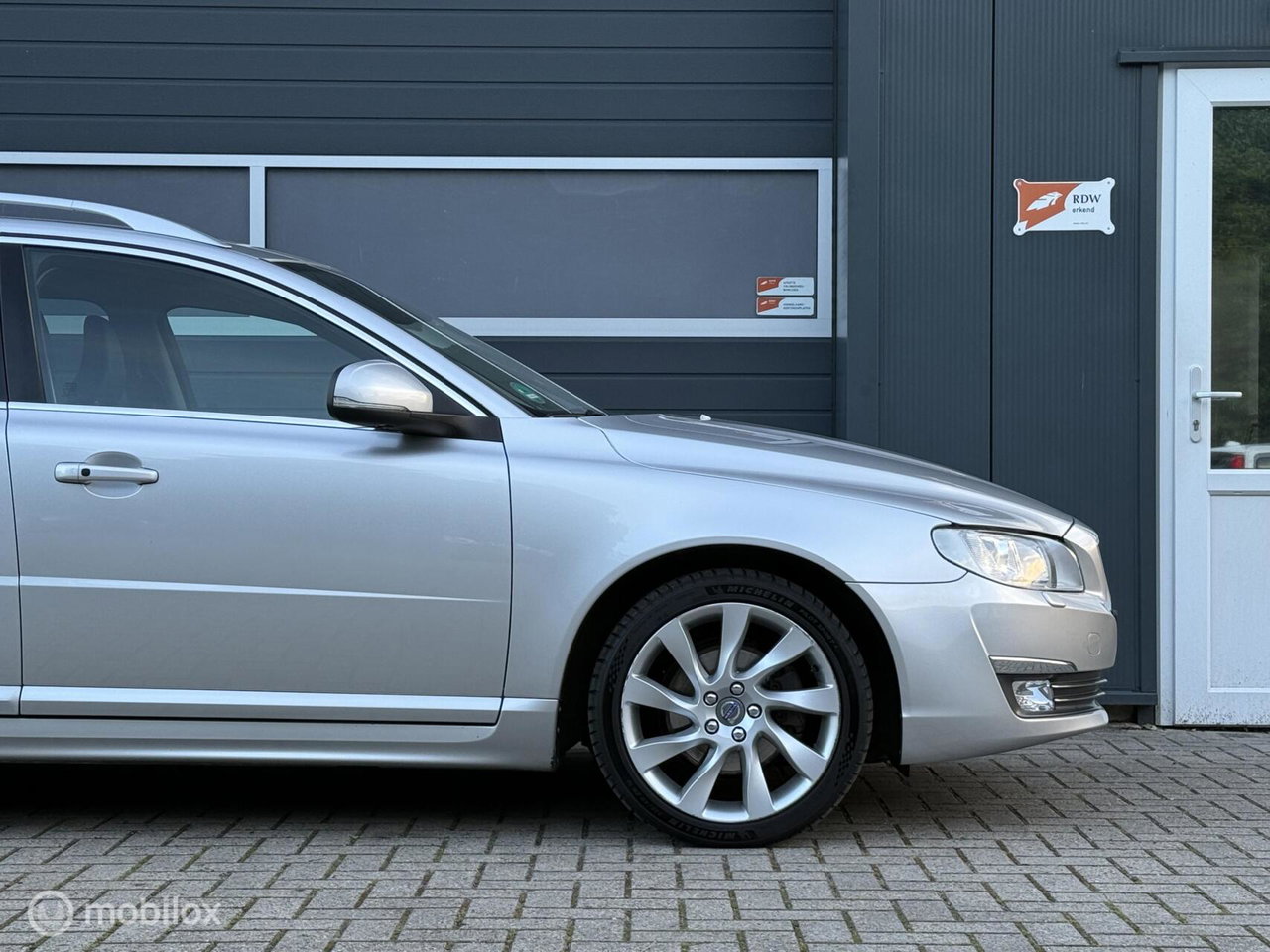 Volvo V70