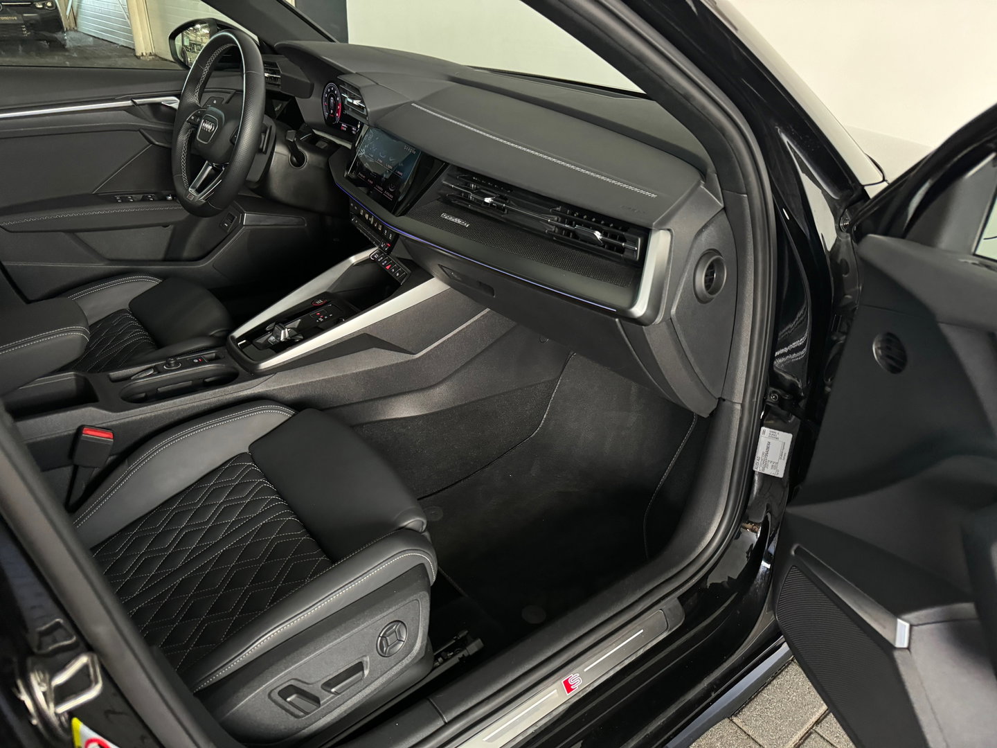 Audi S3 Sportback 2.0 TFSI quattro Pano|Memory|RS Seat|B&O