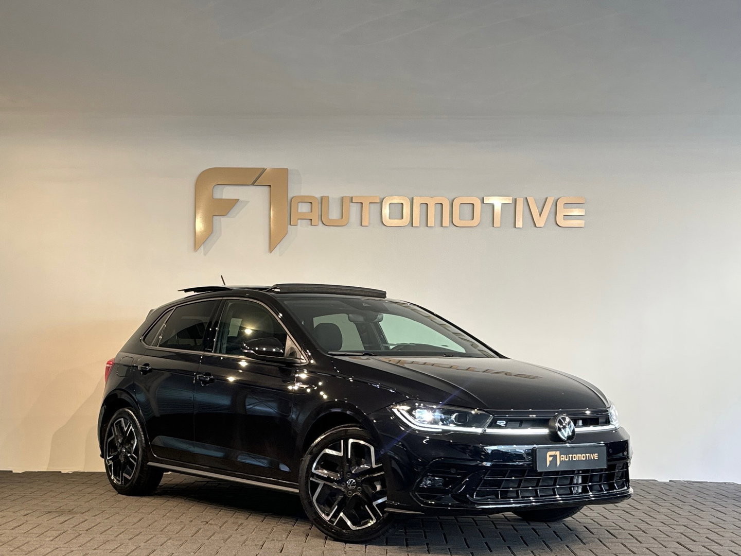 Volkswagen Polo 1.0 TSI R Line Pano|Keyle|Sfeer|Camera|116PK