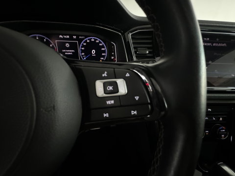 Volkswagen T-Roc 2.0 TSI 4Motion R Pano|Akra|Keyless|Sfeer