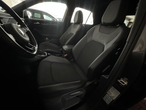 Volkswagen T-Roc 2.0 TSI 4Motion R Pano|Akra|Keyless|Sfeer