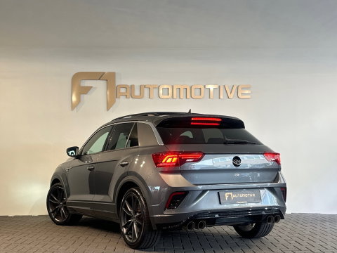 Volkswagen T-Roc 2.0 TSI 4Motion R Pano|Akra|Keyless|Sfeer