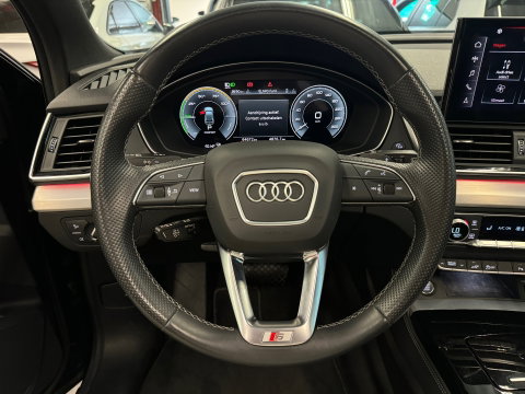 Audi Q5 50 TFSI e S Line Competition Pano|Sfeer|Trekhaak|Keyless
