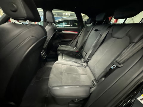 Audi Q5 50 TFSI e S Line Competition Pano|Sfeer|Trekhaak|Keyless