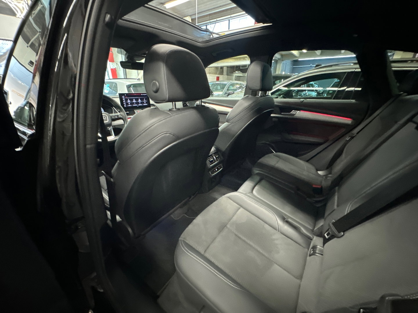 Audi Q5 50 TFSI e S Line Competition Pano|Sfeer|Trekhaak|Keyless