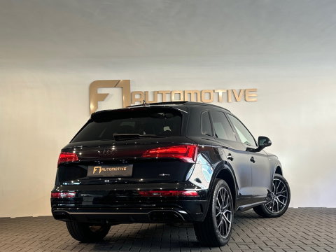 Audi Q5 50 TFSI e S Line Competition Pano|Sfeer|Trekhaak|Keyless
