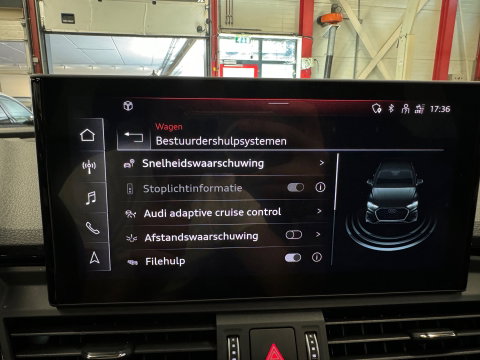 Audi Q5 50 TFSI e S Line Competition Pano|Sfeer|Trekhaak|Keyless