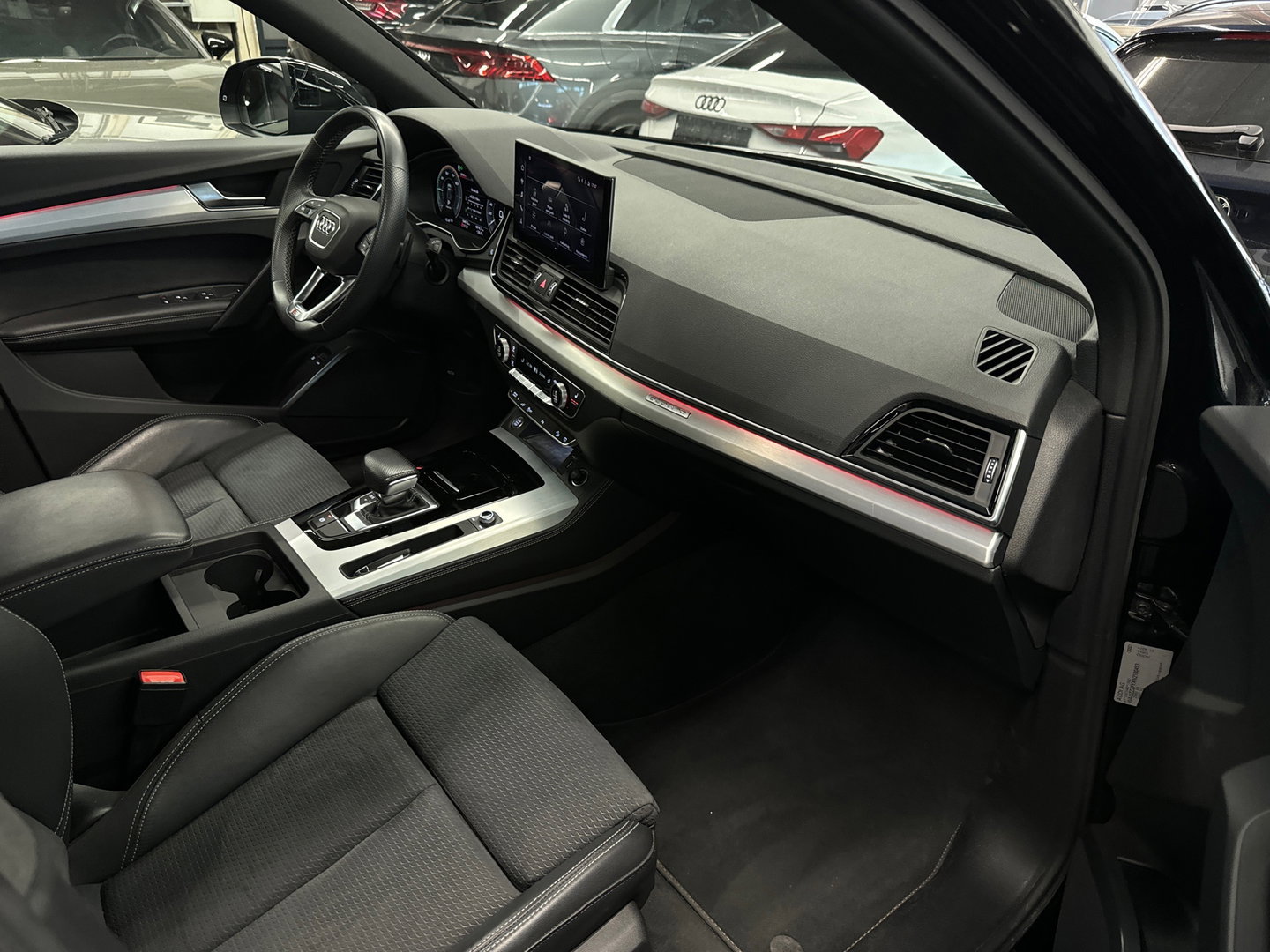 Audi Q5 50 TFSI e S Line Competition Pano|Sfeer|Trekhaak|Keyless