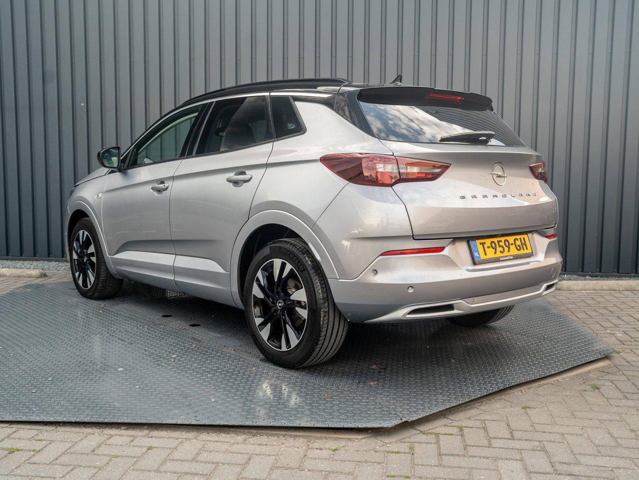 Opel Grandland