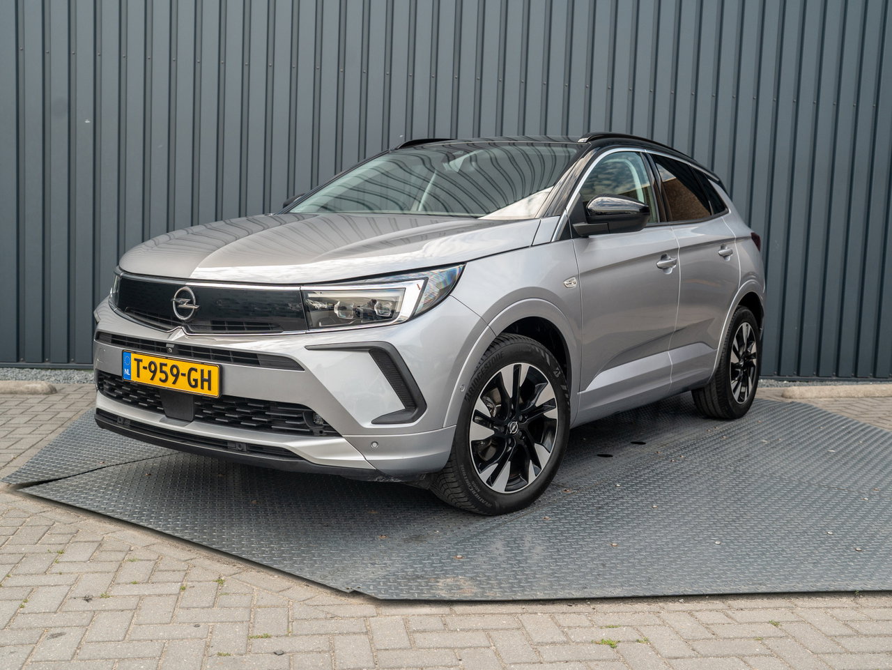 Opel Grandland