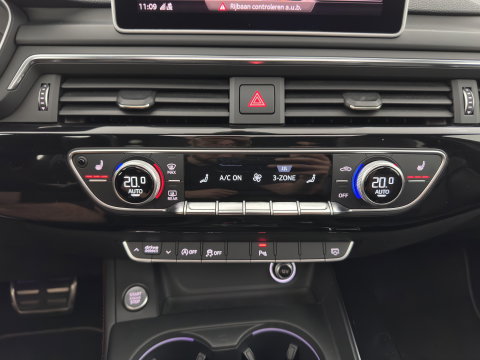 Audi A4 Avant 2.0 TDI S-Line Sport Black Edition Aut. *PANO | LEATHER | FULL-LED | HEATED-SPORTSEATS | AUDI-SOUND | DIGI-COCKPIT | KEYLESS | NAVI-FULLMAP | PDC | AMBIENTLIGHT | CRUISE  | 18"ALU*