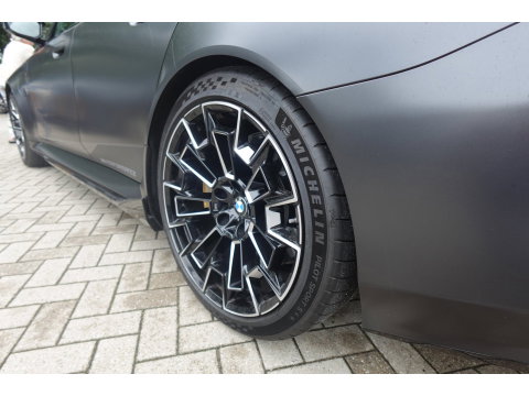 BMW 5 Serie Touring M5 PANO CARBON KEYLESS LASER HUD VOL