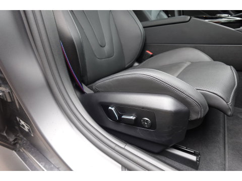 BMW 5 Serie Touring M5 PANO CARBON KEYLESS LASER HUD VOL