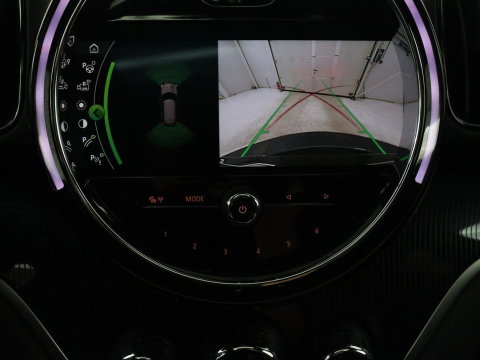 MINI Countryman 2.0 Cooper S Hammersmith | Panoramadak | Carplay | Camera | Harmon Kardon | Leder | Stoel verwarming | Elektrische kofferbak | Digital cockpit | Keyless | Cruise control | Climate control