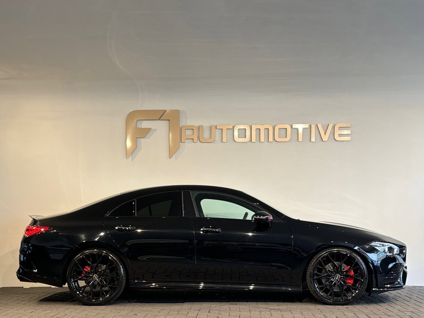 Mercedes-Benz CLA-Klasse 220 4MATIC Night|Keyless|Sfeer|Camera