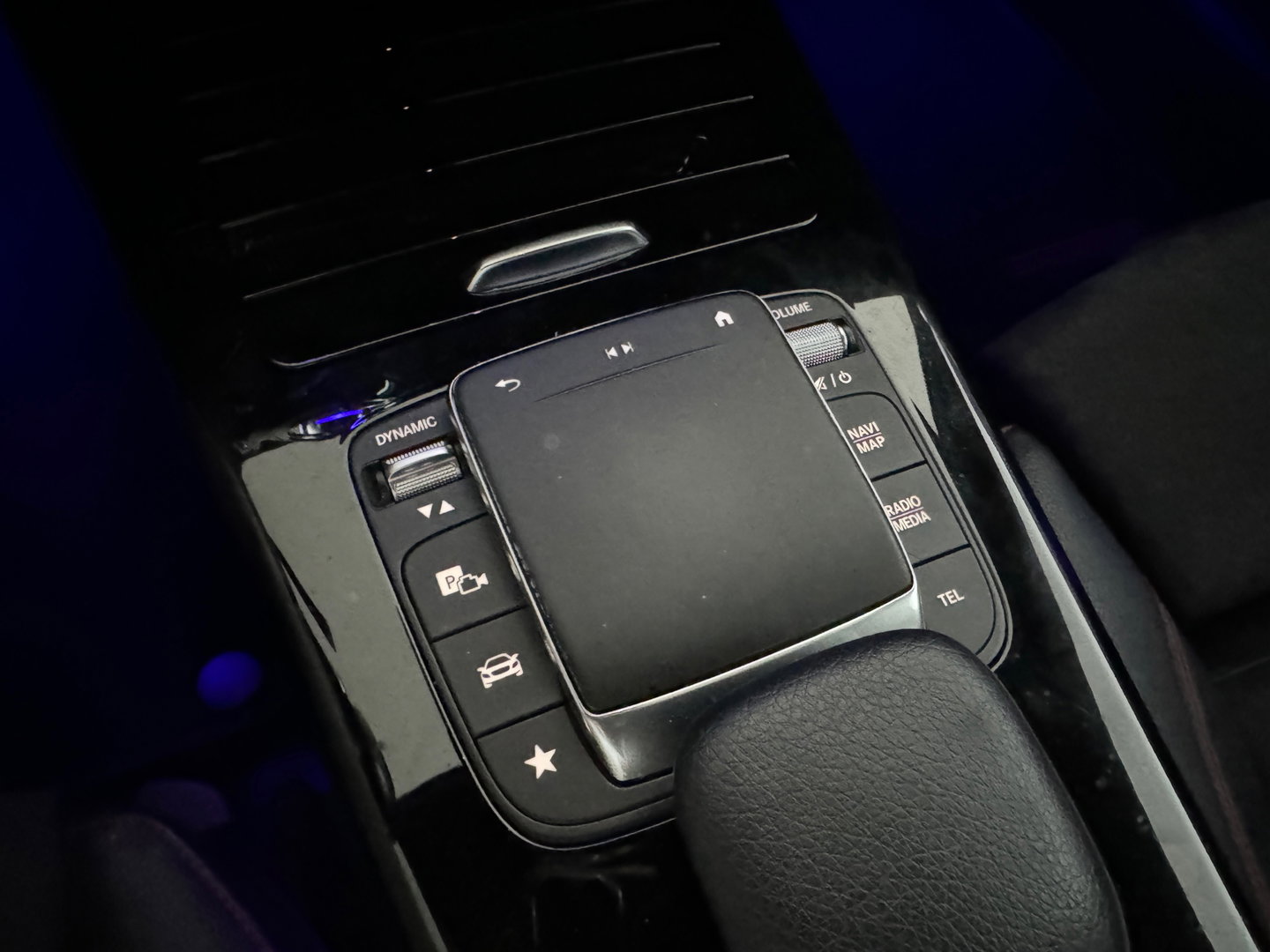 Mercedes-Benz CLA-Klasse 220 4MATIC Night|Keyless|Sfeer|Camera