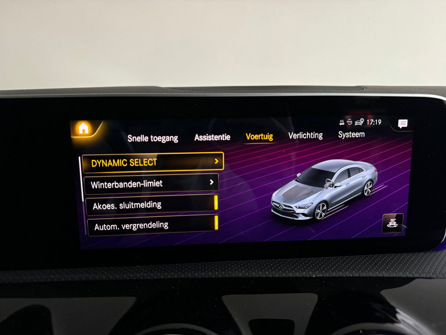 Mercedes-Benz CLA-Klasse 220 4MATIC Night|Keyless|Sfeer|Camera